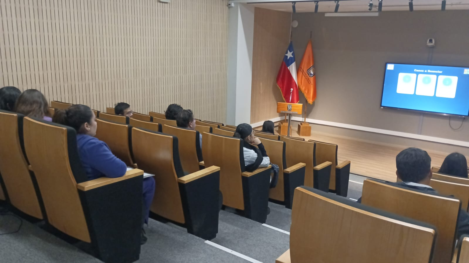 Charla Informativa sobre Financiamiento del Gobierno Regional